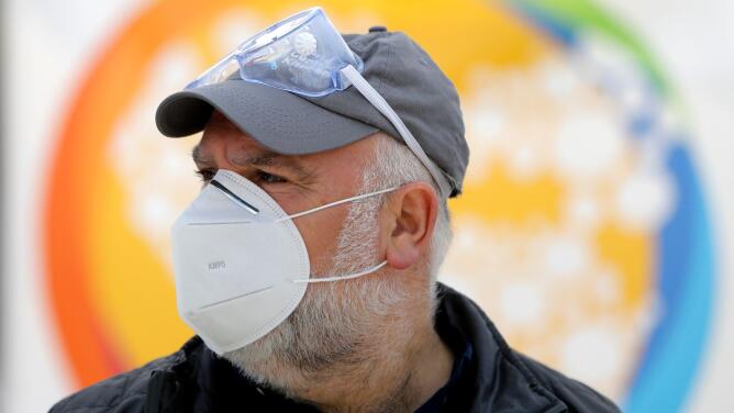 La organización del chef José Andrés lleva comida a los afectados por el huracán Iota